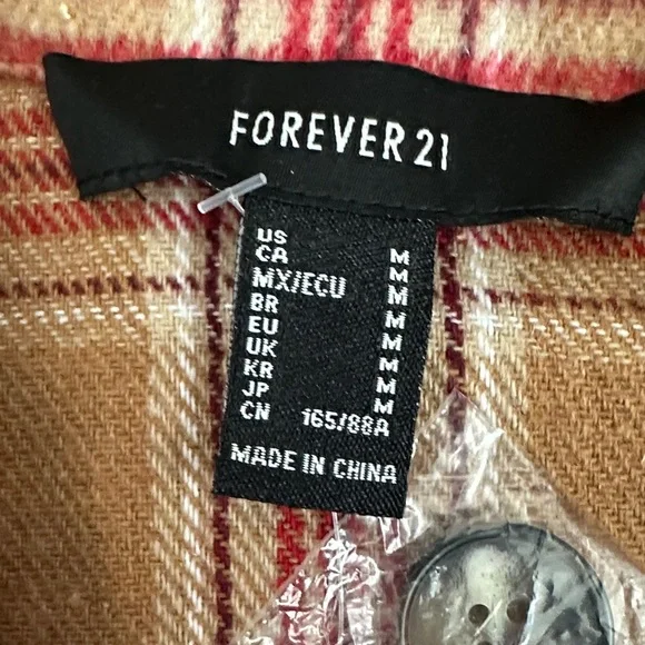 Forever 21 Plaid fleece Button-Up oversized Jacket size medium BNWT - Picture 6 of 10